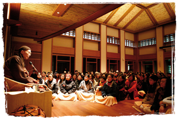 The special features of the Dharma Drum Lineage